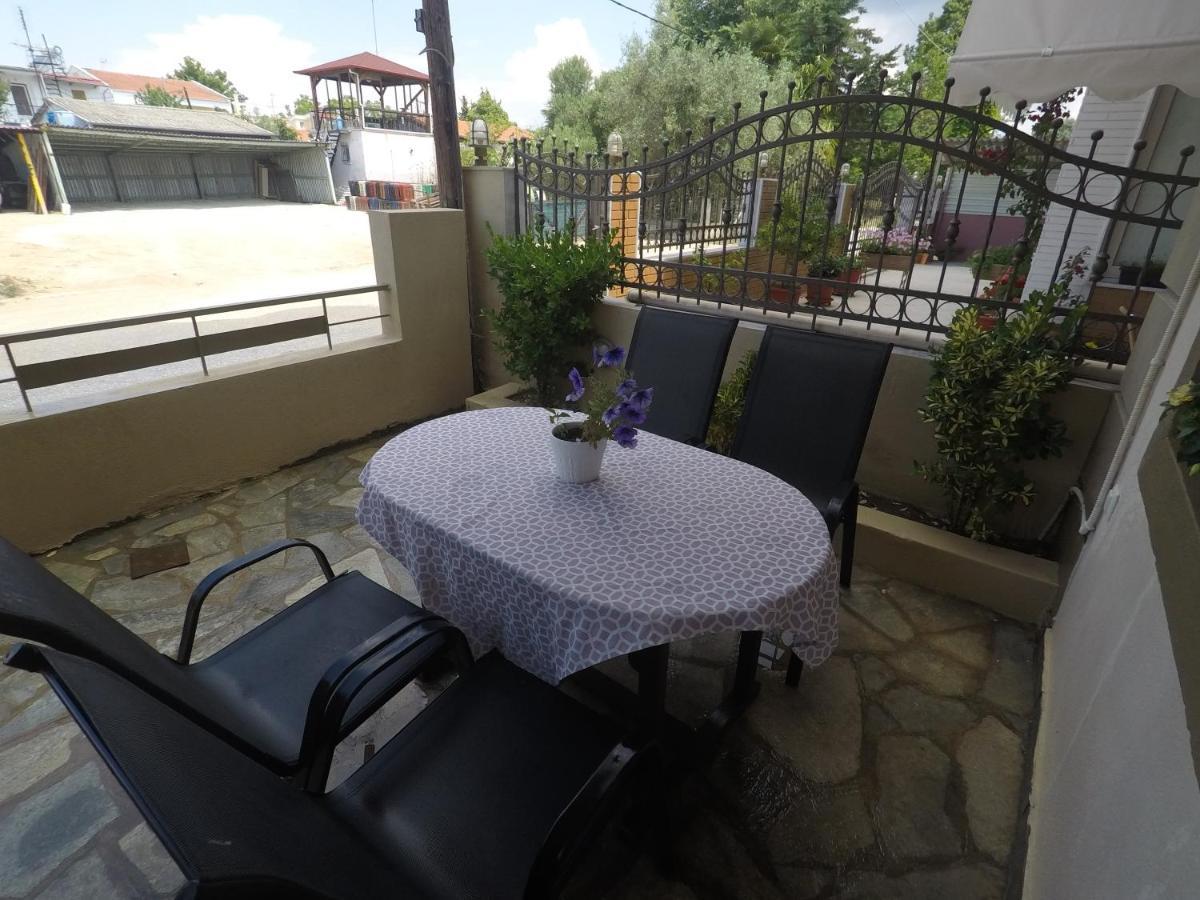 Ofrinio Central Apartments Екстериор снимка