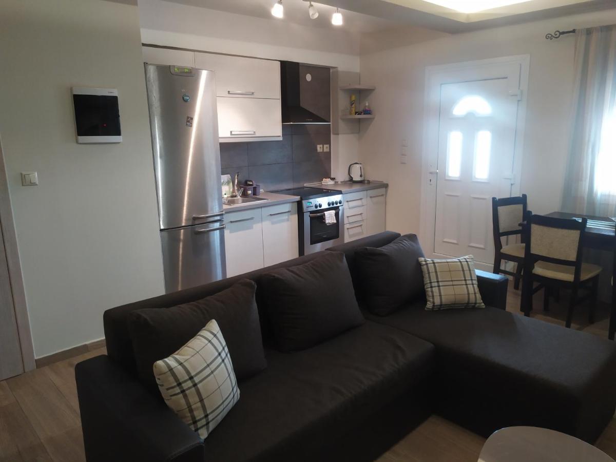 Ofrinio Central Apartments Екстериор снимка